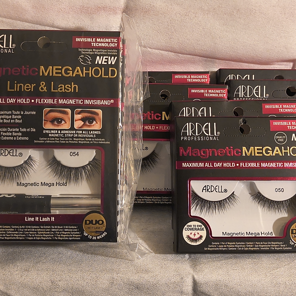 Ardell Magnetic Megahold Lash Collection(10 Packs)